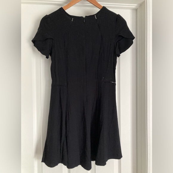 Aritzia Sunday Best lined A-line little black dress, size 2 - Picture 11 of 11